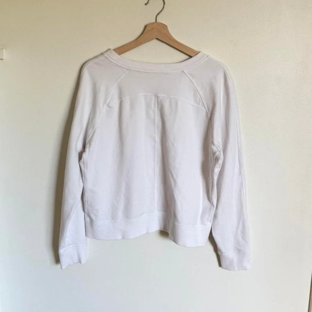 Lululemon White Cropped Crewneck Sweatshirt Size 10 Minimal Athleisure